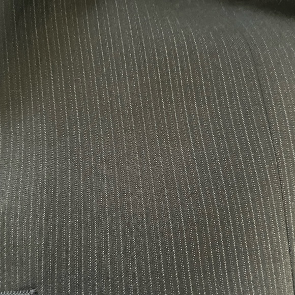 Kenneth Cole Reaction Mens Suit 42L Jacket/Pants 35L - Picture 2 of 8